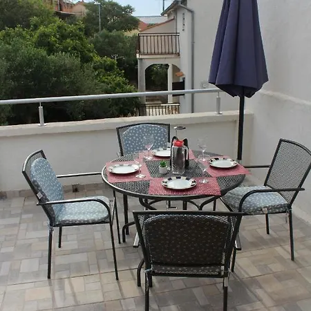 Apartman Sunce Murter Exterior photo
