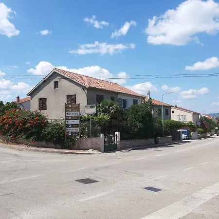 Apartman Sunce Murter Exterior photo